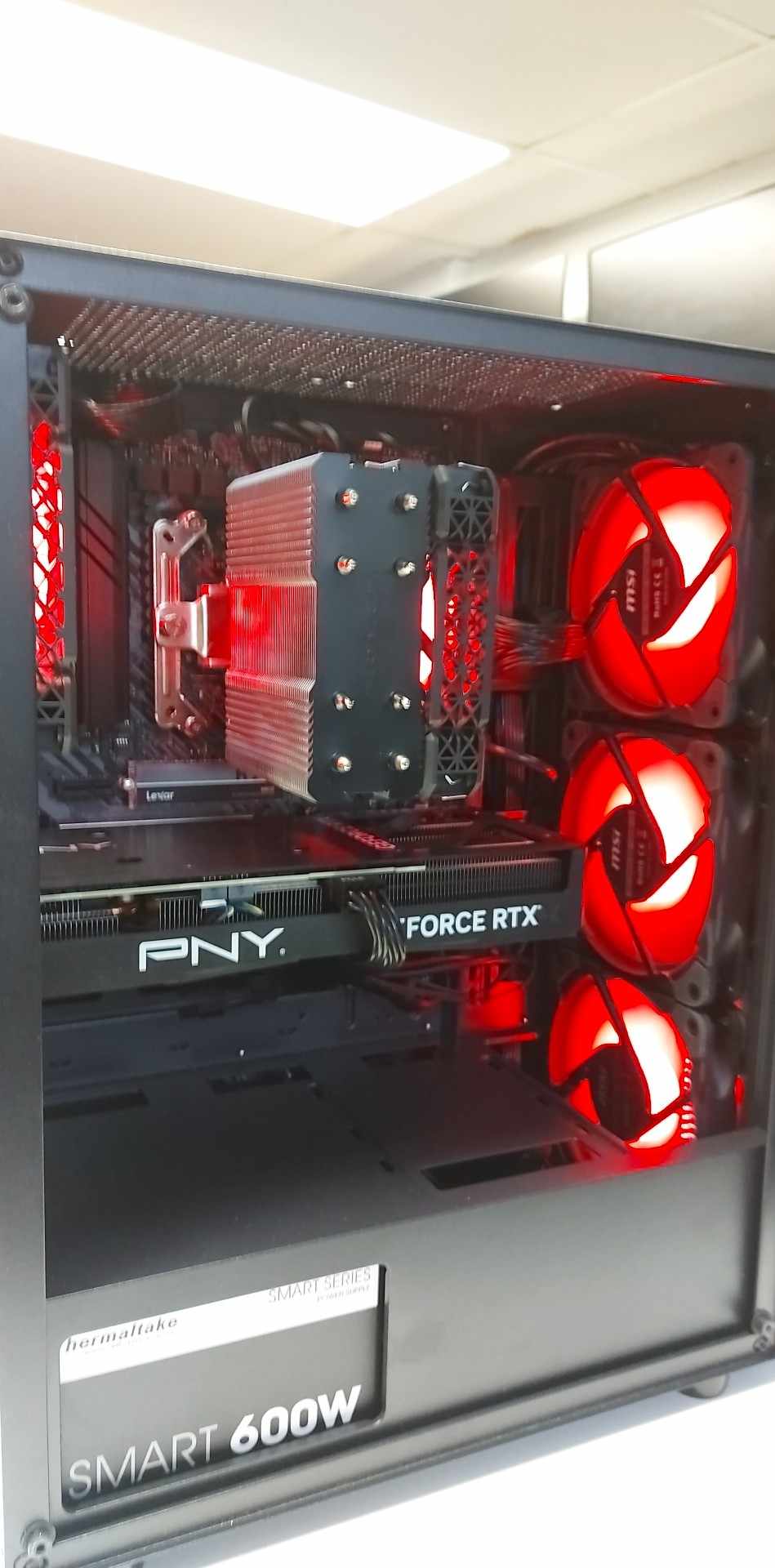 HyperByte RYZEN 7 5700X + RTX 4070 2 Fans